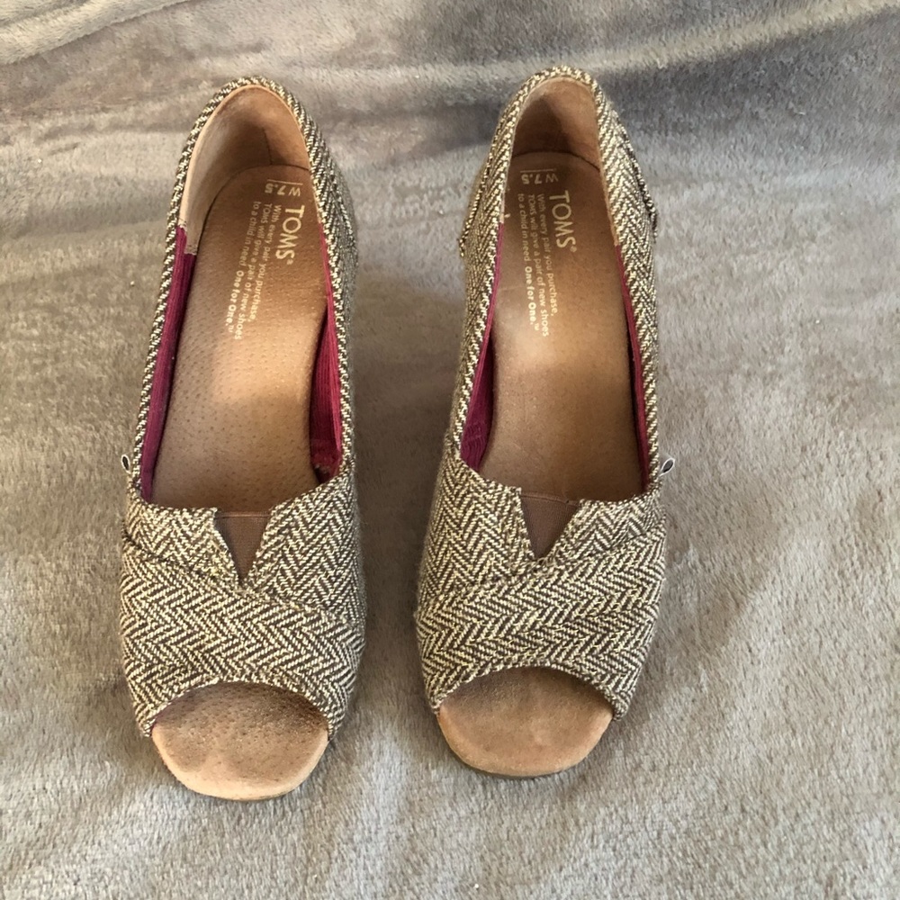TOMS Wedges